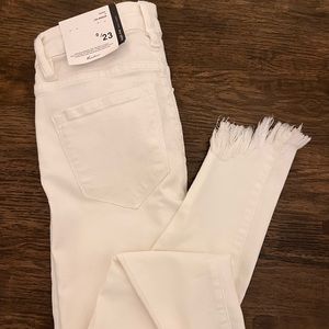NWT KanCan white jeans